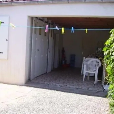 Casa de Férias House Maison Dans Quartier Calme A 300 M De La Plage Sur Mer *