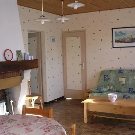 Casa de Férias House Maison Dans Quartier Calme A 300 M De La Plage Sur Mer